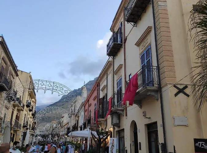 아파트 Dimore Barraco - Siciliadamare 카스텔라마레델골포